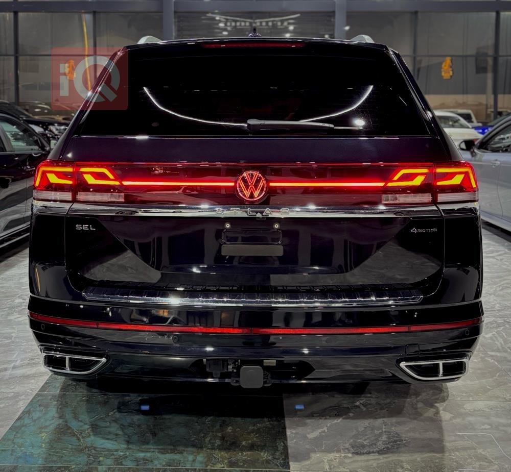 https://cdn.iqcars.io163a37c5-01ef-4cbb-97d7-d31093f5be97_4.jpg